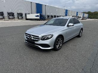 škoda osobní automobily Mercedes E-klasse E350e AVANTGARDE KLIMA AUTOMATIK LED NAVI SITZHEIZUNG 2016/12