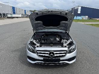 Mercedes E-klasse E350e AVANTGARDE KLIMA AUTOMATIK LED NAVI SITZHEIZUNG picture 20