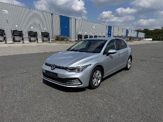 Schadeauto Volkswagen Golf VIII 2.0 TDI 110 KW DSG ACC KLIMA PDC 2020/9