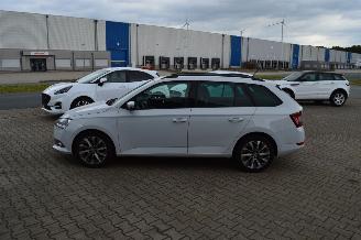 Skoda Fabia 1.0 70 KW Kombi Ambition Klima picture 8