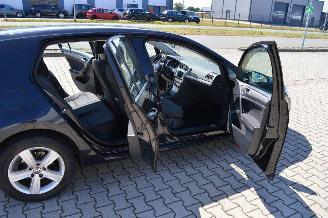 Volkswagen Golf 1.6 TDI COMFORTLINE 81 KW KLIMA picture 13