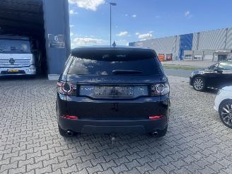 Land Rover Discovery Sport 2.0 D AWD HSE LEDER PANORAMA AUTOMATIK LED VOL picture 4