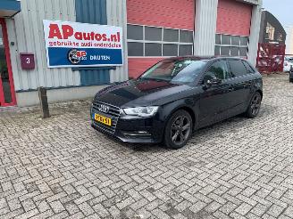 Damaged car Audi A3 SPORTBACK 2.0 TDI 150PK 2014/1
