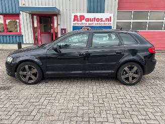 Audi A3 1.4 TFSI S-LINE KOPPAKKING ERUIT? picture 2