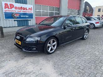 Schadeauto Audi A4 2.0 TFSI Flexible Fuel QUATTRO 6-BAK 2011/11