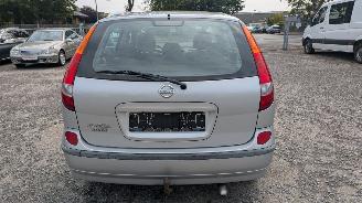 Nissan Almera 1.8 picture 6