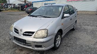Nissan Almera 1.8 picture 1