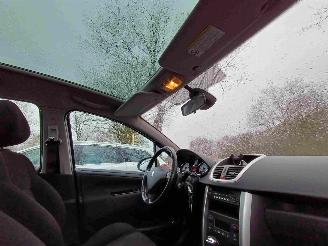 Peugeot 207 SW 1.6 VTi X-line automaat picture 6