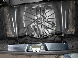 Peugeot 107 1.0-12V XR 5drs airco picture 10