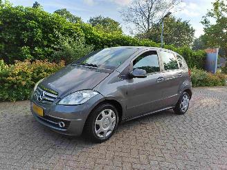 Schadeauto Mercedes A-klasse 160 BlueEFFICIENCY Business Class 2010/12