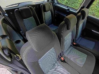 Ford Galaxy 1.6 SCTi Trend Business 7 persoons 118kw picture 8