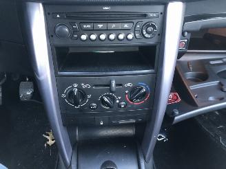 Peugeot 207 CC 16VTI 139 dkm picture 8