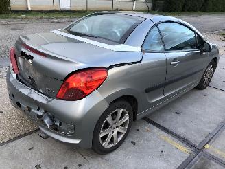 Peugeot 207 CC 16VTI 139 dkm picture 4