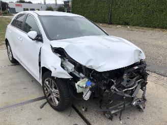 Kia Ceed 14 t-gdi 103 kW E6 Automaat picture 3