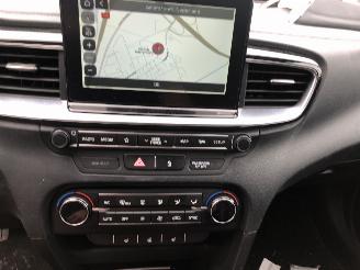 Kia Ceed 14 t-gdi 103 kW E6 Automaat picture 9