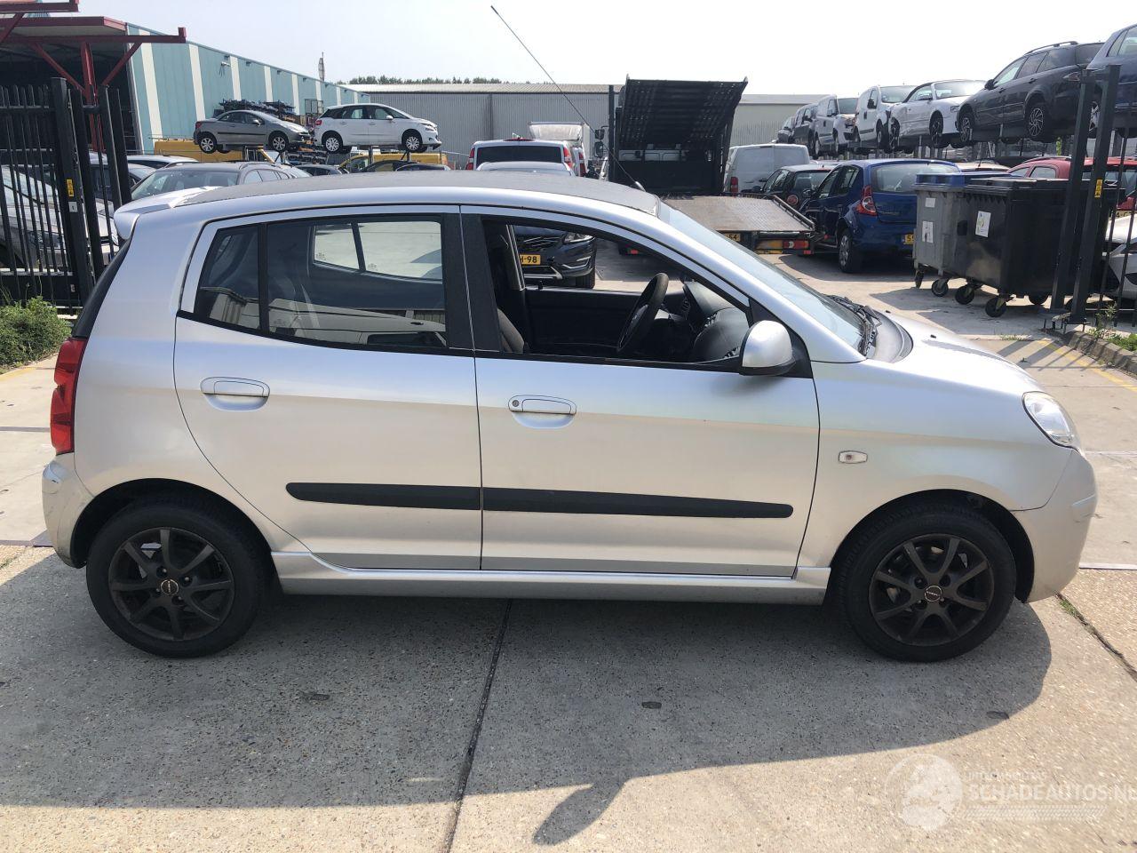 Kia Picanto 1.0i Airco, LM velgen