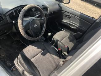 Kia Picanto 1.0i Airco, LM velgen picture 6
