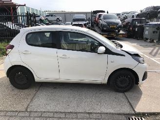 Unfallwagen Peugeot 108  2021/2