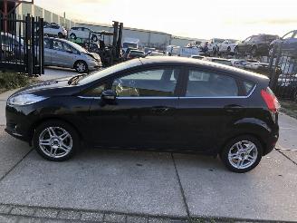 Auto incidentate Ford Fiesta 1.0i ecoboost 74kW Navi 2014/9