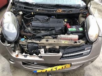 Nissan Micra 1.2i 5 drs Airco 121 dkm picture 10