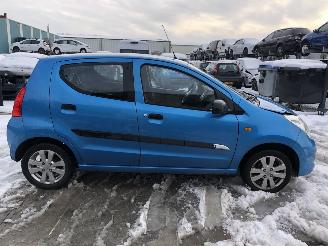 Vaurioauto  passenger cars Suzuki Alto 1.0i Airco Lm velgen 2015/2