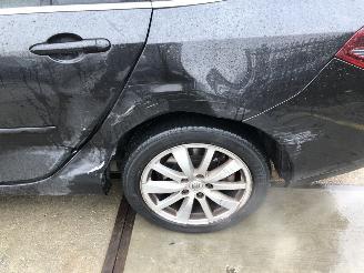 Renault Laguna Estate 2.0T GT 4 Control 125kW E5 Aut picture 14