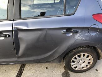 Hyundai I-20 12i 59kW E5 Airco picture 11