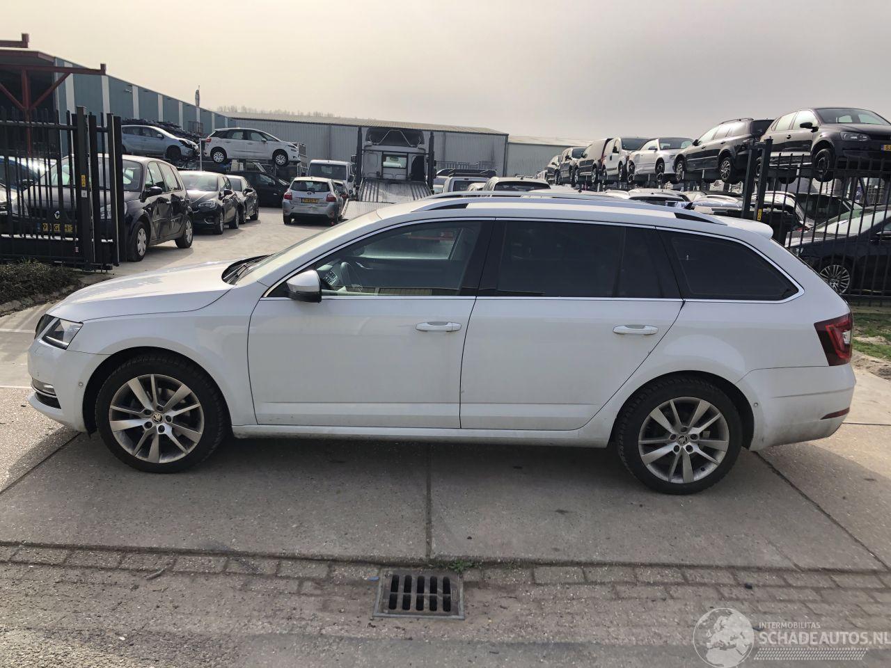 Skoda Octavia 15tsi 110kW E6 DSG Combi