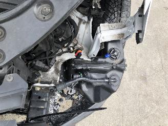 Volkswagen Caddy 2.0tdi E6 picture 12