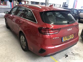 Kia Ceed Sportswagon 1.0 T-GDi MHEV DynamicLine Automaat picture 5