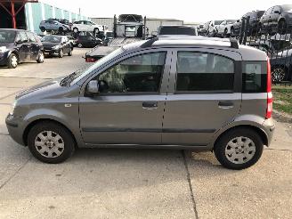 Damaged car Fiat Panda 12i Airco 2011/1