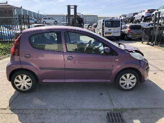 Unfallwagen Peugeot 107 1.0i Active Airco 5 drs 2014/1