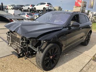 Jaguar F-Pace S 3.0D AWD 221kW E6 picture 2
