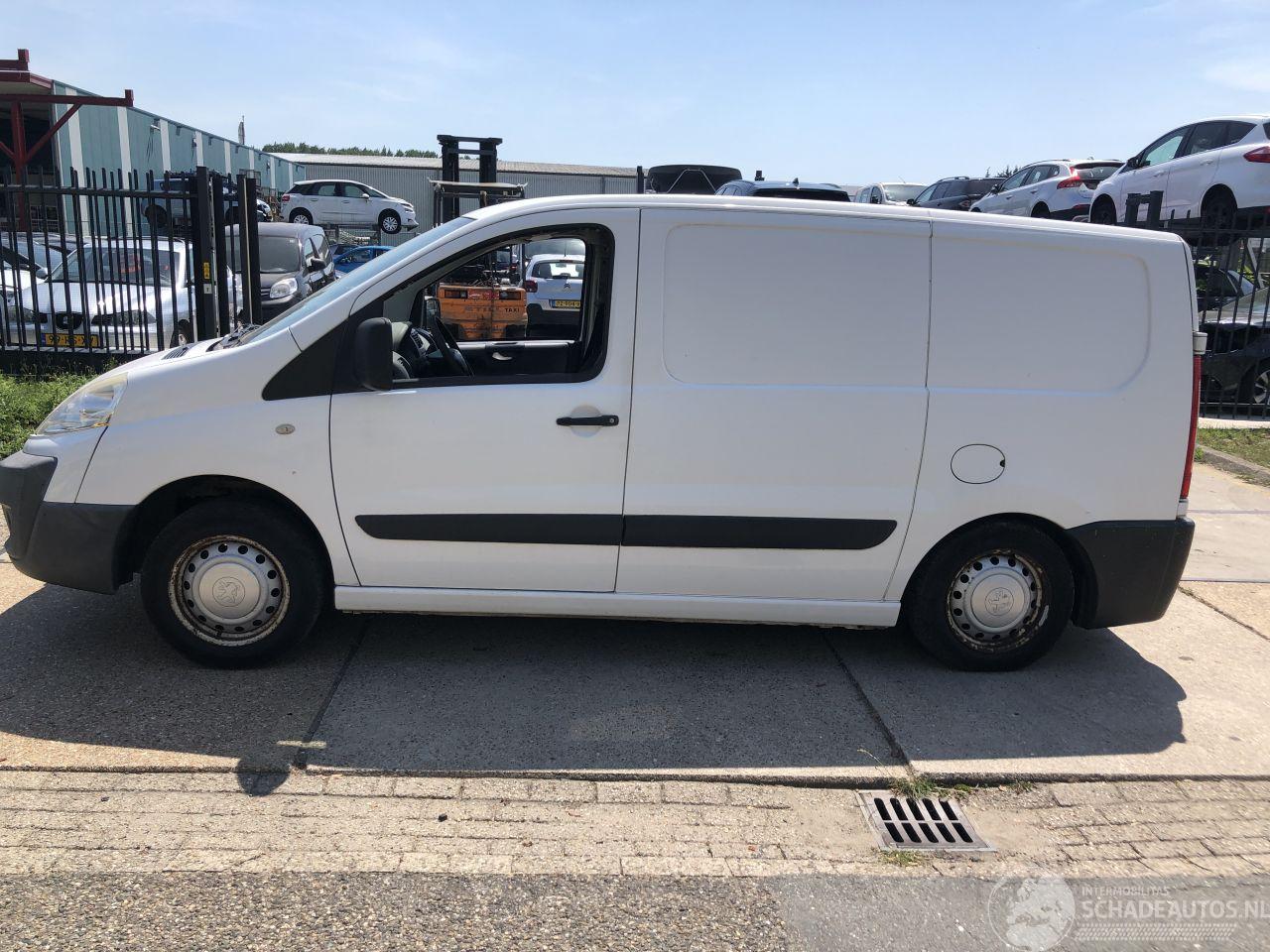Peugeot Expert 1.6HDI 66kW Airco