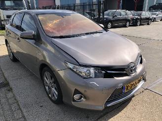 Toyota Auris 1.8 Hybrid Executive Automaat picture 2