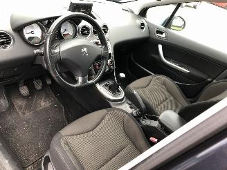 Peugeot 308 16vti 88kW HB Airco Navi Pano picture 6