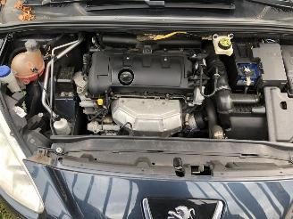 Peugeot 308 16vti 88kW HB Airco Navi Pano picture 14