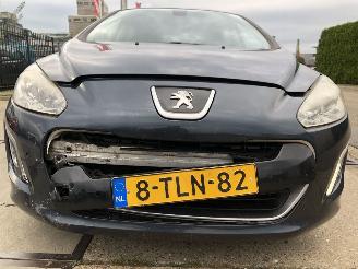 Peugeot 308 16vti 88kW HB Airco Navi Pano picture 12