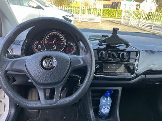 Volkswagen Up! Weinig km !! picture 11