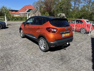 Renault Captur 0.9 tce mooie auto !! picture 3