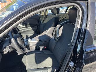 BMW 3-serie 318d weinig km !! picture 9