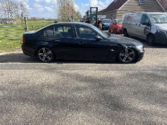 BMW 3-serie 318i nieuwe distributie ketting en klepseals !! picture 6