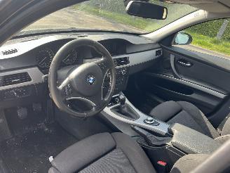 BMW 3-serie 318i nieuwe distributie ketting en klepseals !! picture 10