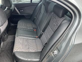 BMW 5-serie 525i automaat picture 11
