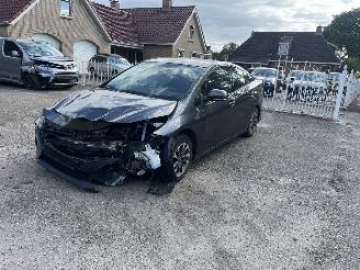 Coche accidentado Toyota Prius Weinig km !! 2019/4