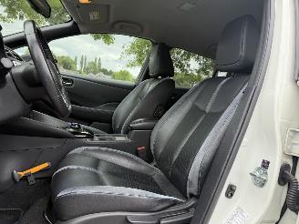Nissan Leaf Tekna picture 7