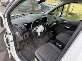 Ford Transit Connect 1.5 L2 Limited picture 9