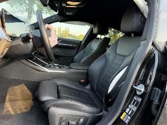 BMW i4 eDrive 35 / Panorama / Automaat picture 14