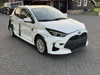 Toyota Yaris Hybrid / Automaat picture 2