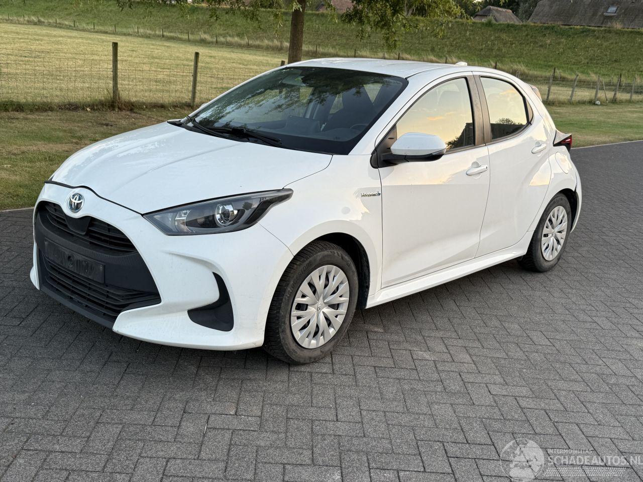 Toyota Yaris Hybrid / Automaat